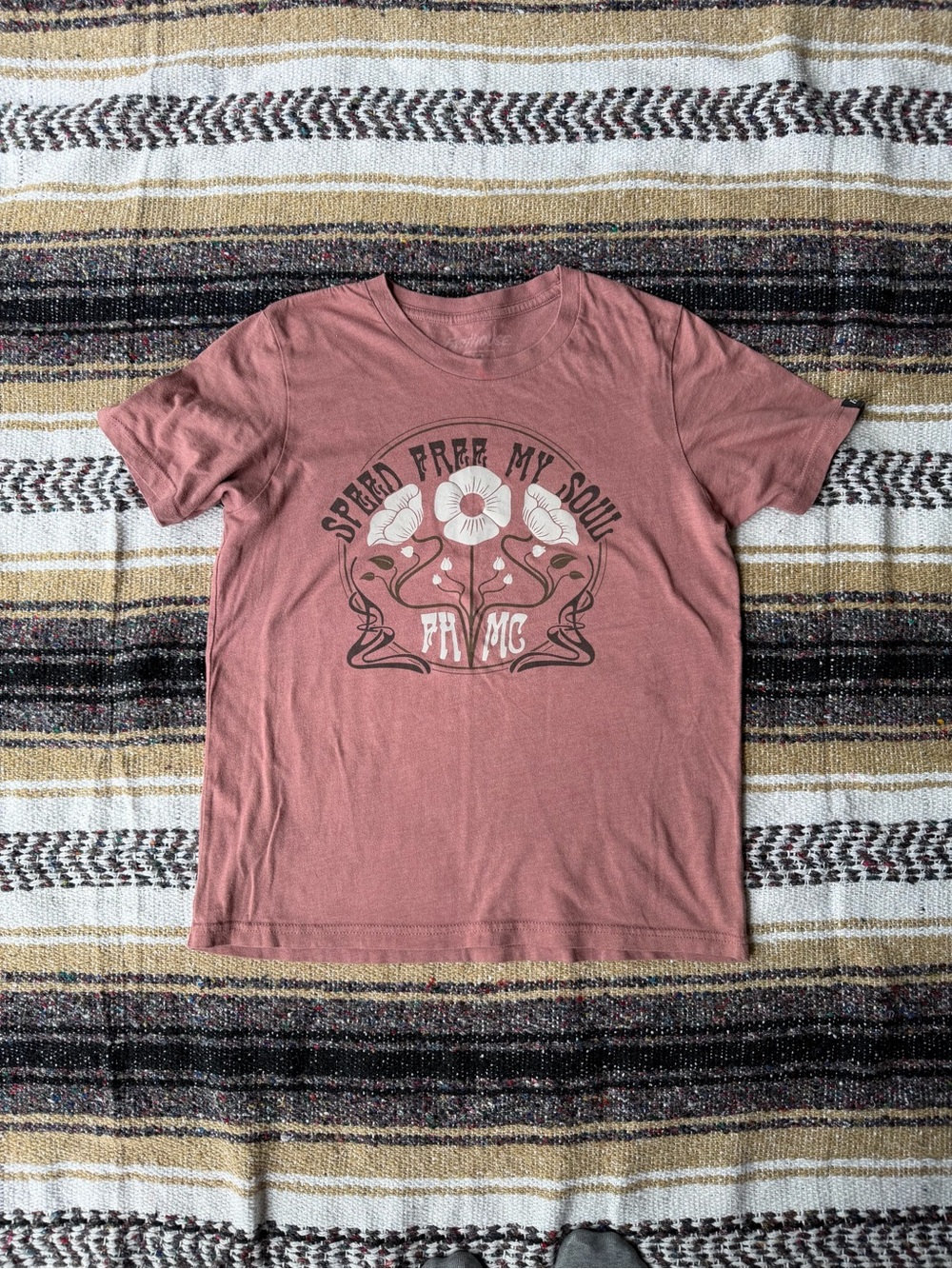 Kids Short-Sleeve Graphic Tee in Dusty Rose